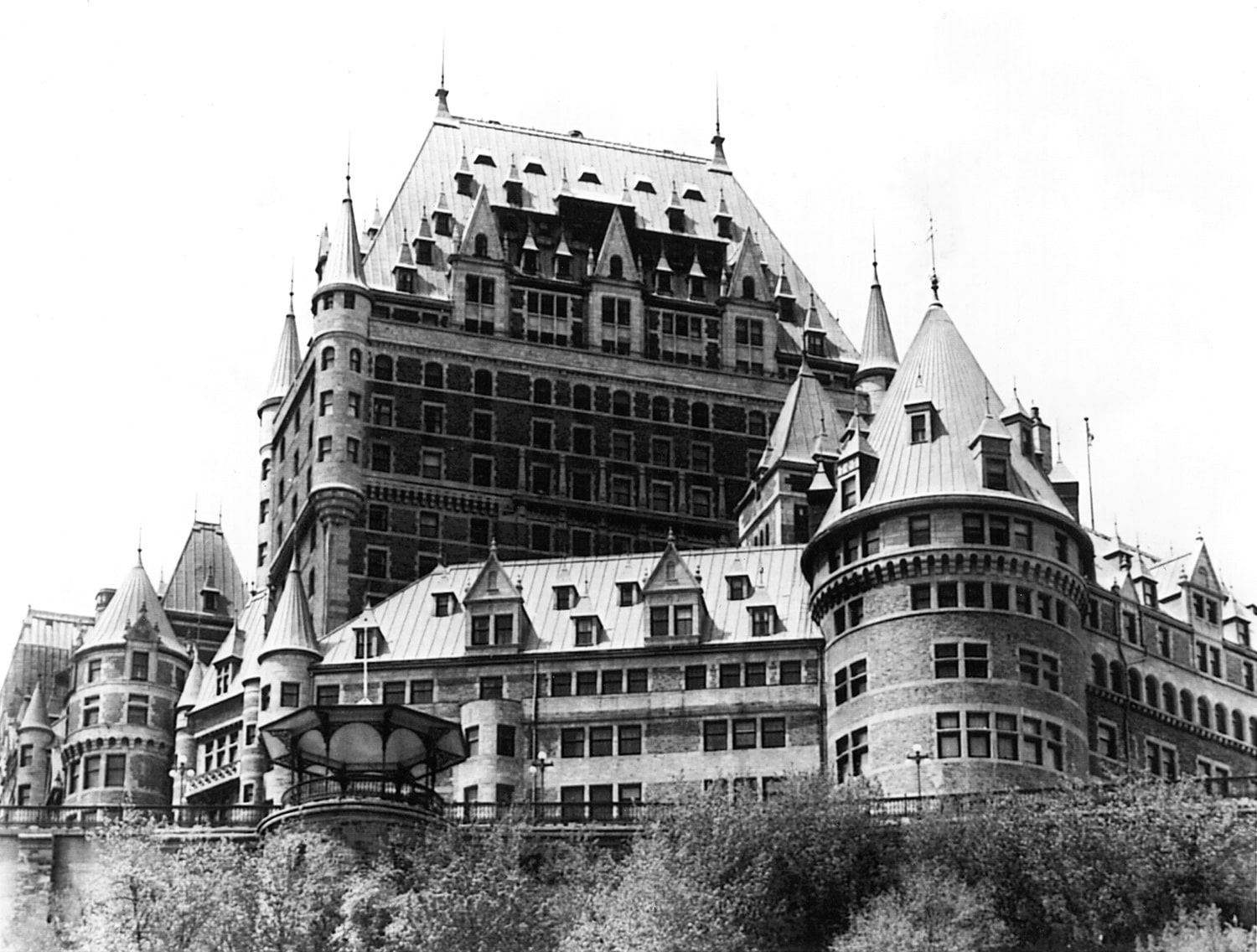 External view of the turreted Château Frontenac in Quebec City